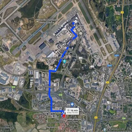 Apartment 3 Rooms, Airport 3km, Private Parking, Sauna
