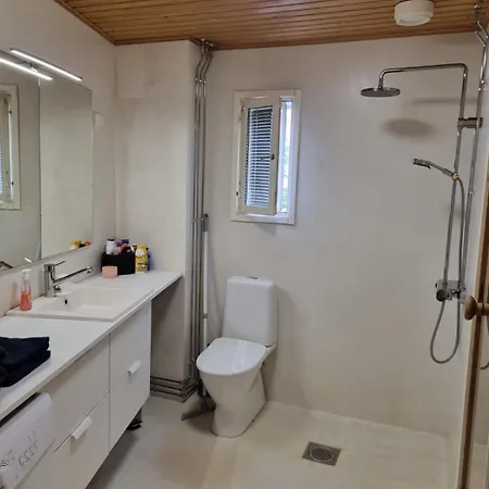 شقة Bright Apartment, Airport 3km, Private Parking, Sauna