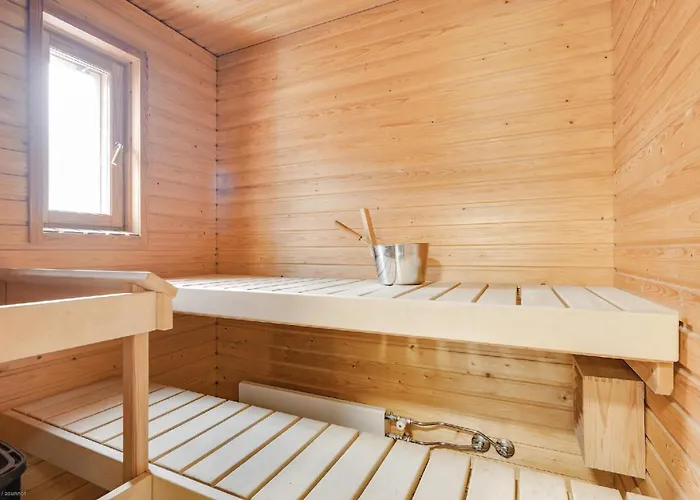 Апартаменты Cozy Apartment, Airport 3km, Private Parking, Sauna Вантаа